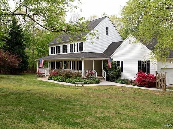 5th image of 329 Castle Park Ln