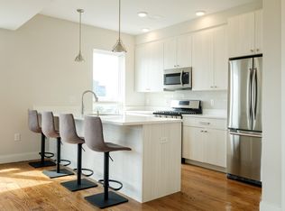 2 Everett St #402F, Allston, MA 02134