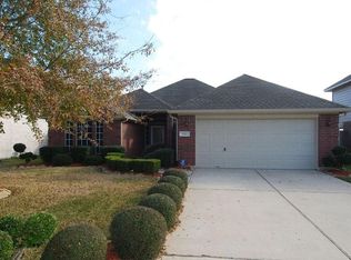 220 Spencer Lndg E, La Porte, TX 77571