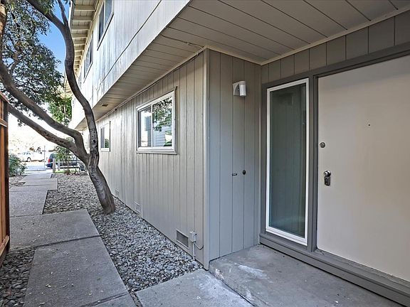 5th image of 3848 Barker Dr