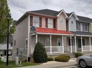 1039 John Paul Jones Ln, Harrisonburg, VA 22802