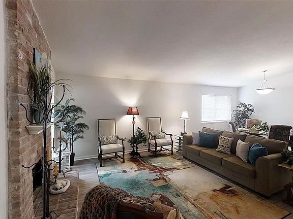 4th image of 22827 Carter Moir Ln