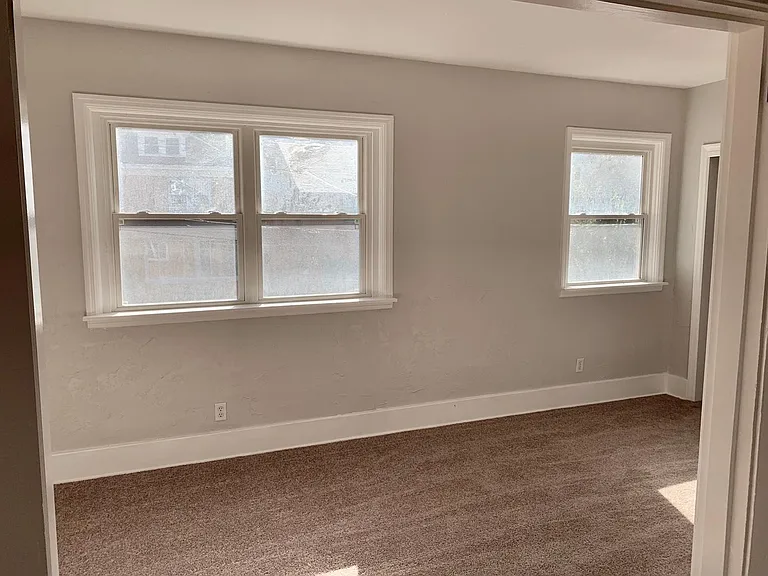 210 Olympia St #2 — Photo 9