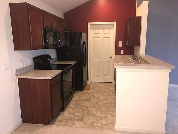 2nd image of 619 Worthington Dr