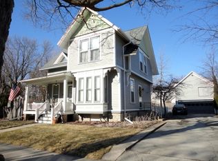 535 N Meade St, Appleton, WI 54911