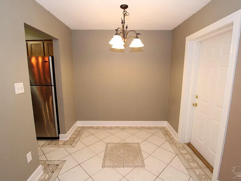 600 Scenic Hwy #101 — Photo 6