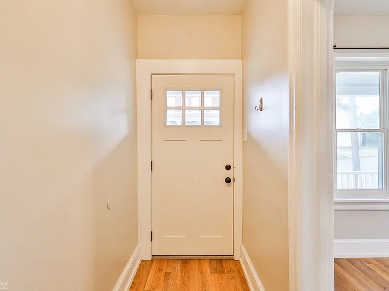 421 Union St — Photo 6