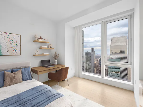 138 East 50th Street image 6 of 22