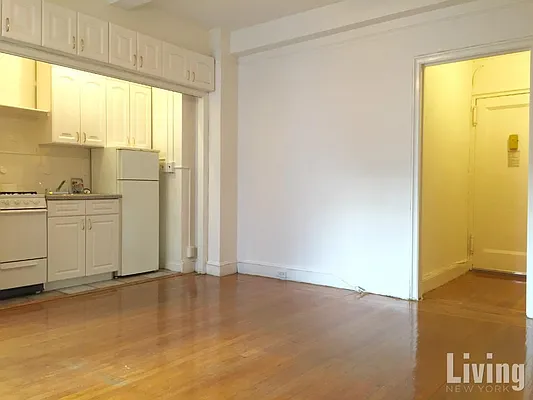 Rented by Living New York | media 12
