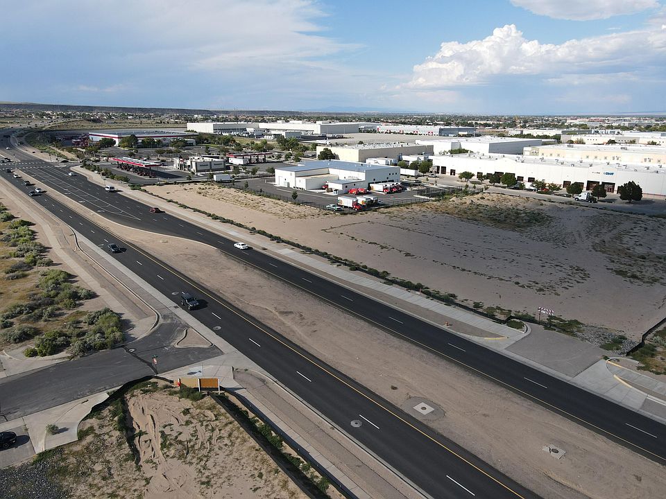 2nd image of Neq Unser & Bluewater
