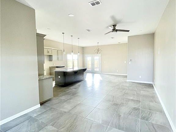 2nd image of 6313 N La Villita St
