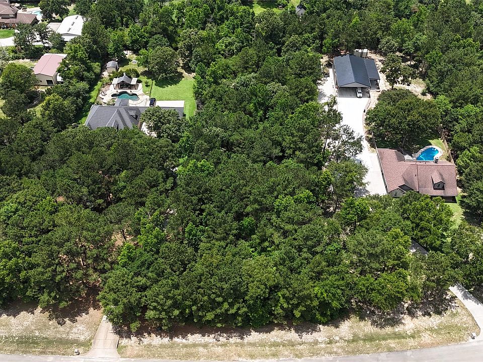 1st image of 8524 Crown Lake Ct