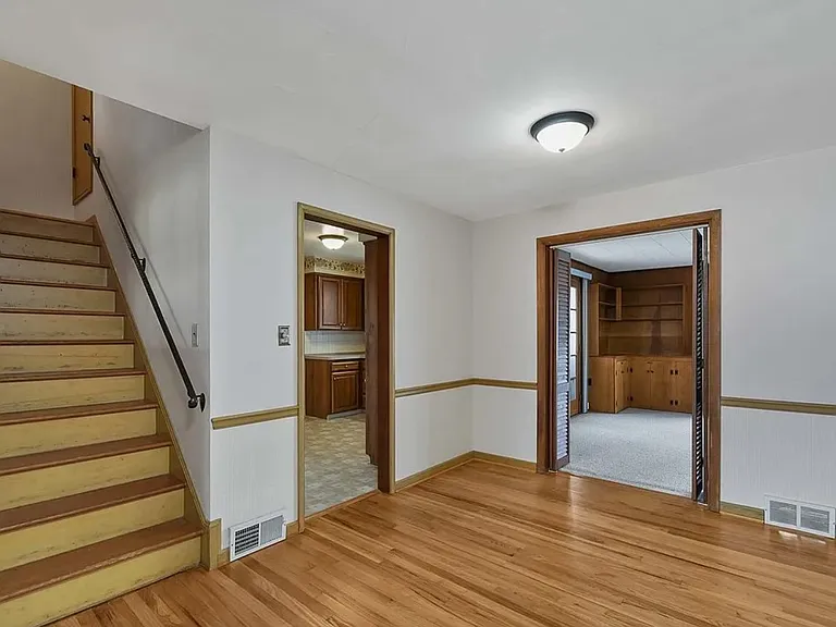 Pleasant Hill Dr — Photo 5