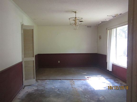 5th image of 510 Heatherwood Dr
