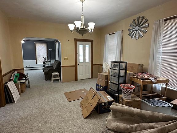 5th image of 502 S Main St