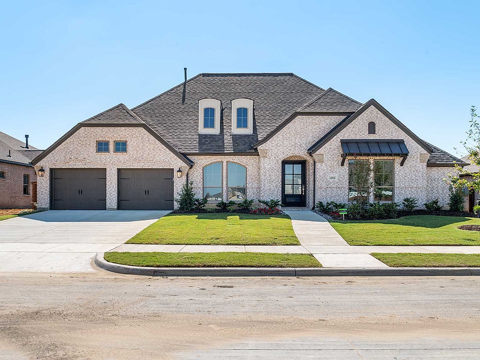 1st image of 1004 Open Range Dr