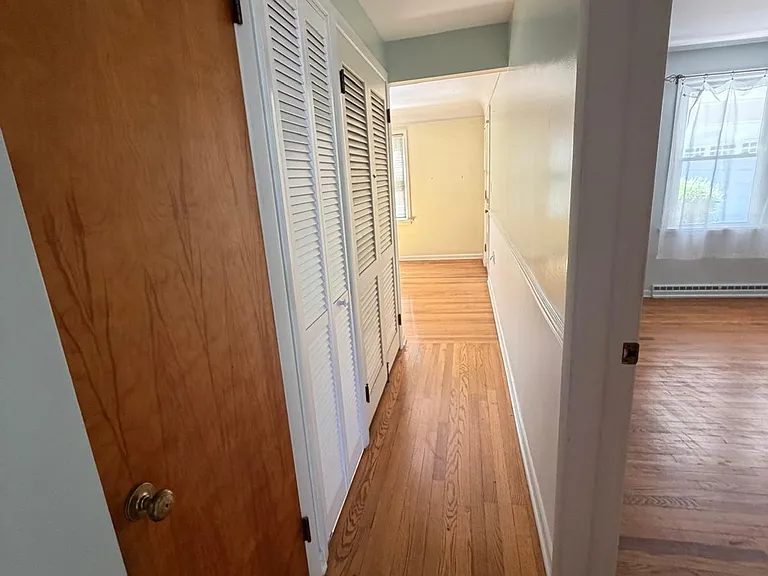 7101 Reynolds Rd — Photo 19