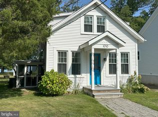 1010 Lossing Ave, Colonial Beach, VA 22443