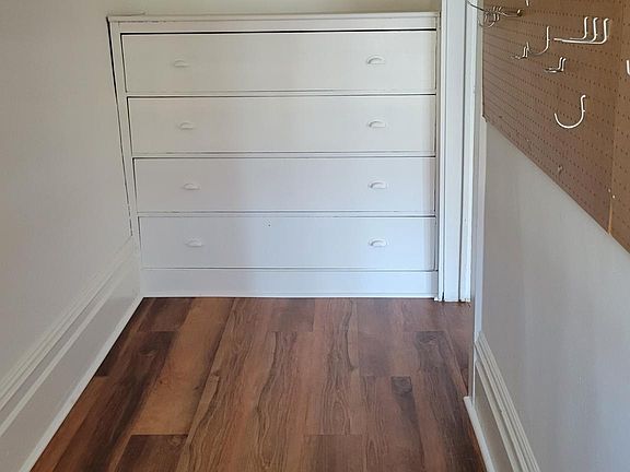 Living Space Closet