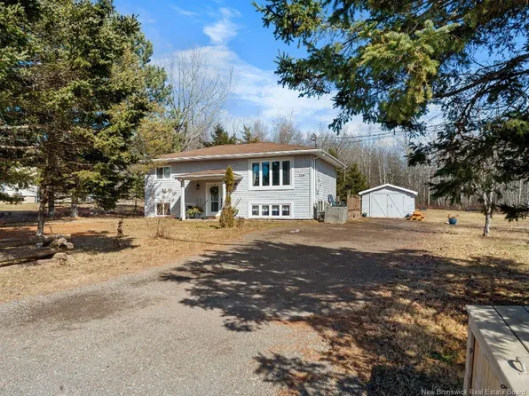 857 Mapleton Rd, Moncton, NB E1G 2K6