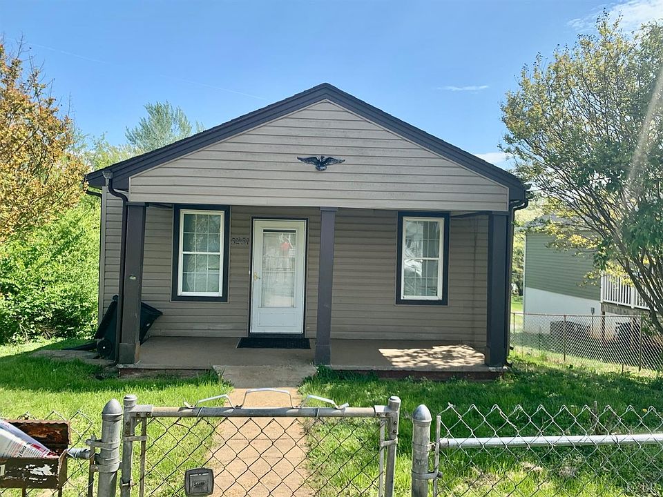 1st image of 3231 Maryland Ave