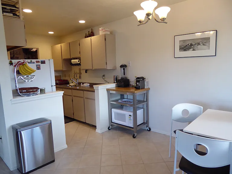1101 Monroe Dr #D — Photo 6
