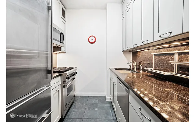Rented by Douglas Elliman | media 12