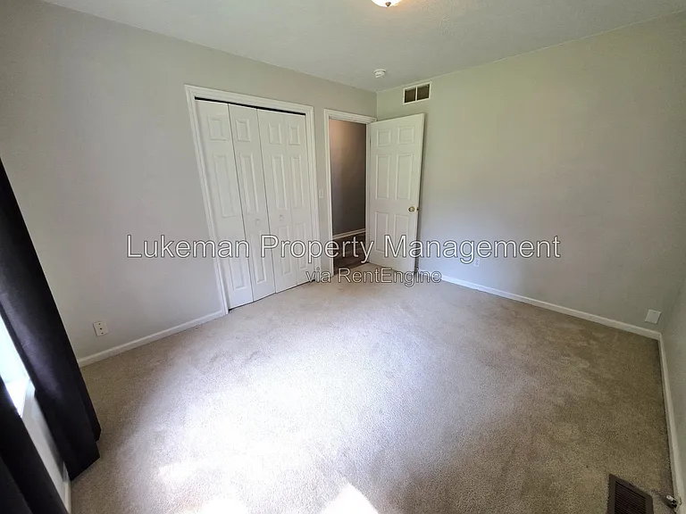 5635 Monticello Ave — Photo 7