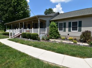 13 Cavalcade Ln SW, Pataskala, OH 43062