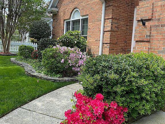 3rd image of 6124 Tuskan Dr
