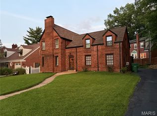 7422 Warwick Dr, Saint Louis, MO