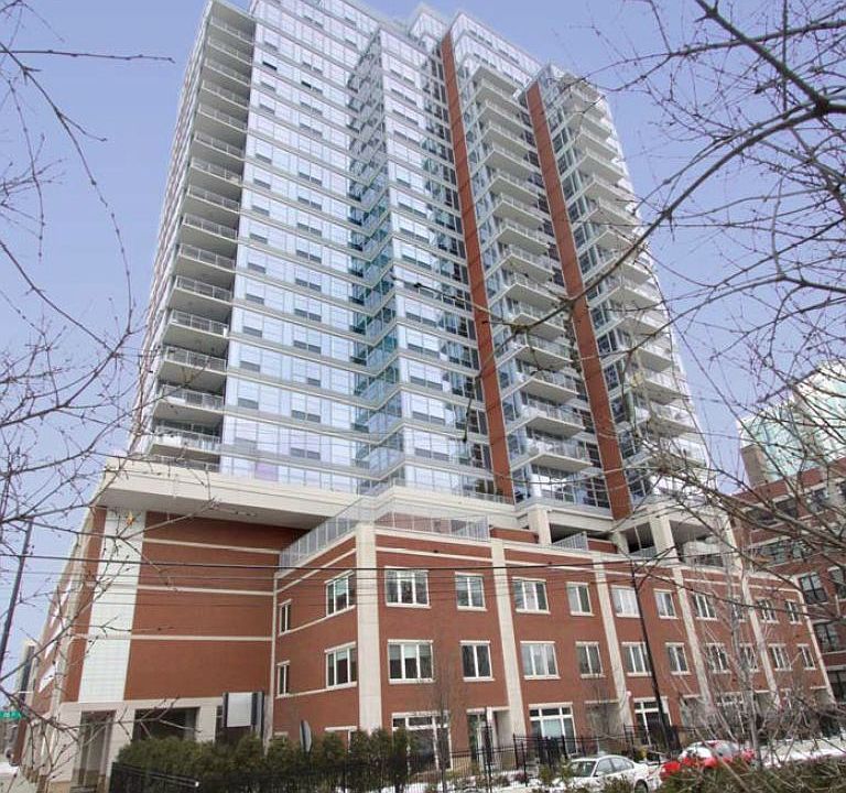 1st image of 1600 S Prairie Ave #2006