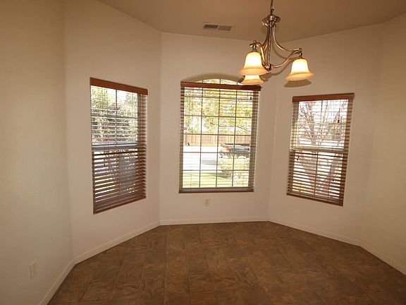 5th image of 2765 N McKelvey Ave
