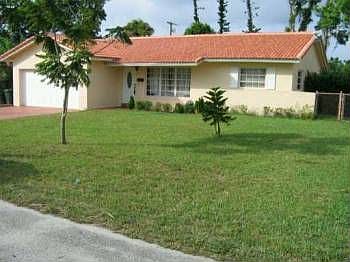 1st image of 7817 NW 40th Ct