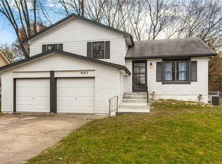 647 Valerie Ln, Gardner, KS 66030
