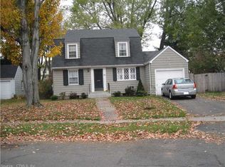 25 Farnham Rd, West Hartford, CT 06119