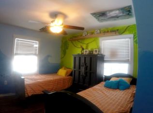 975 Saint Johns Dr, Annapolis, MD 21409