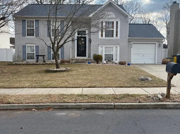 36 Morris Dr, Sicklerville, NJ 08081