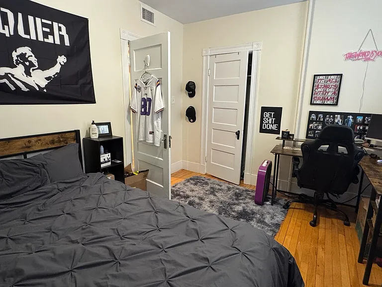 346 Faneuil St #4 — Photo 16