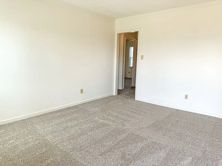 310 Kent Ave — Photo 3