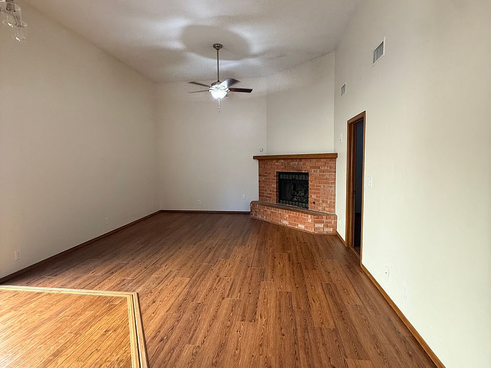 1st image of 2508 Windsor Rd