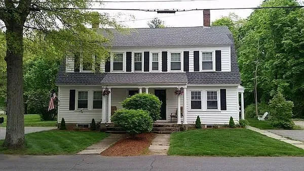 12 Palermo Street (Right side)