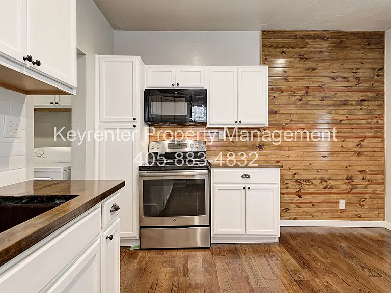 1444 NE 13th St #1446 — Photo 10