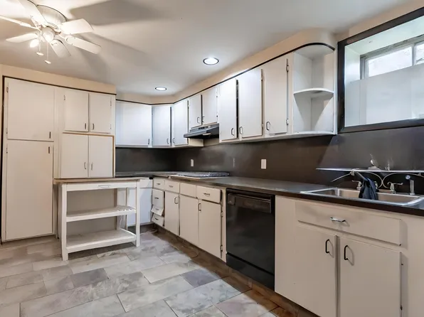 27 Bascom Place image 19 of 25