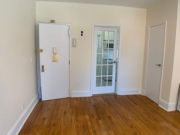 2nd image of 201 E 73rd St APT 4
