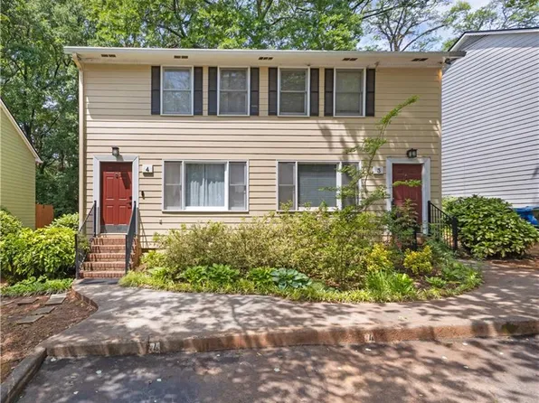4 Holly Downs Ct NW, Atlanta, GA 30318
