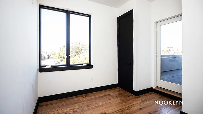 Rented by Nooklyn NYC LLC | media 24