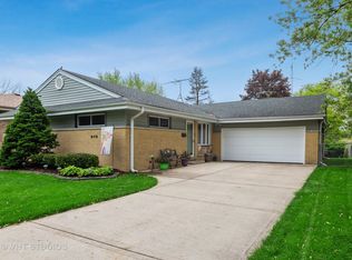 213 E Madison St, Villa Park, IL 60181