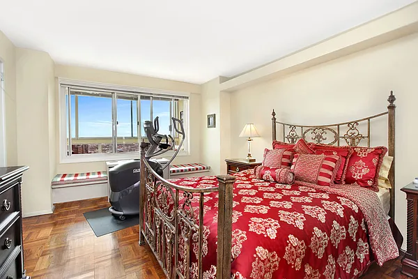 Sold by Corcoran | media 9