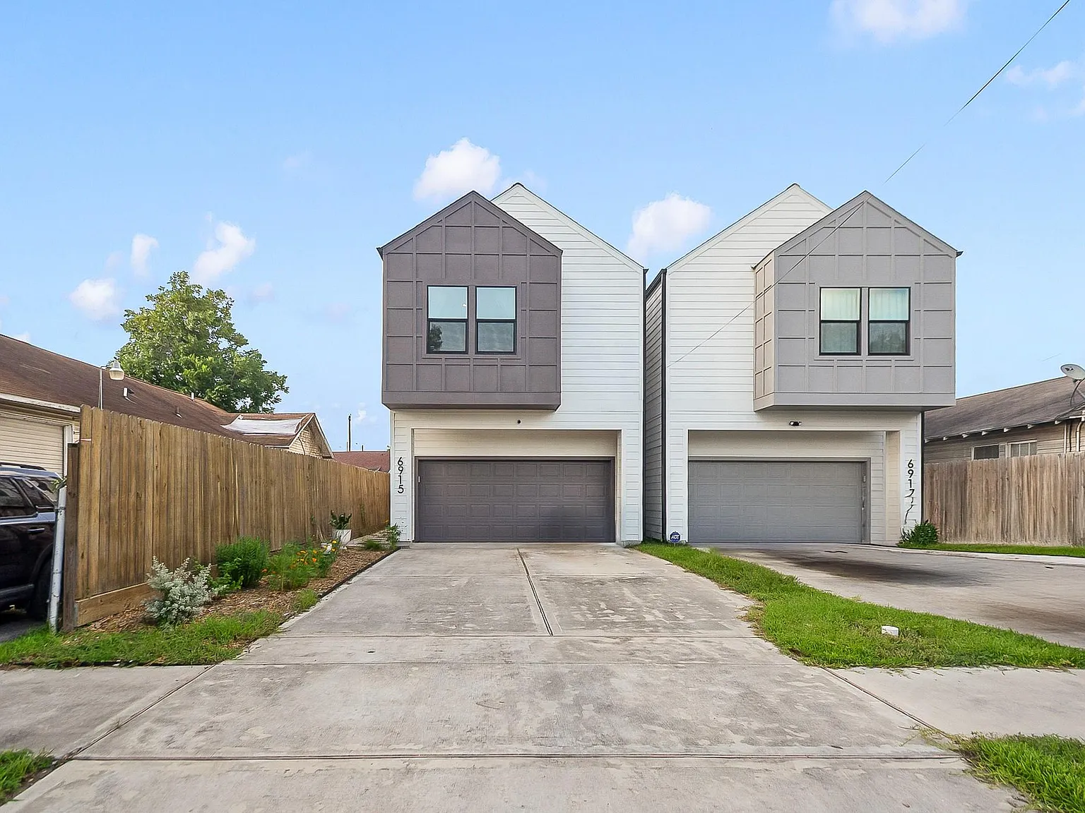 3 bed, 2.5 bath, 2056 sqft, $2,950 — Photo 2